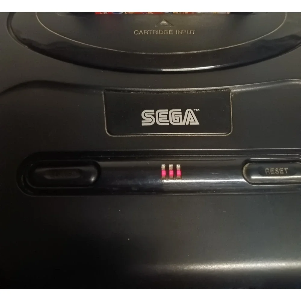 Sega‎ MK-1631 Genesis Console Game 1 Controllers + Sonic Hedgehog Game